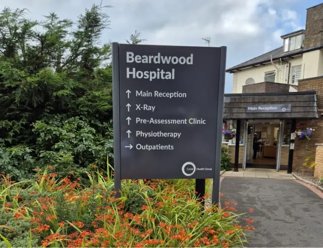 Beardwood Hospital sign beside the main reception entrance.